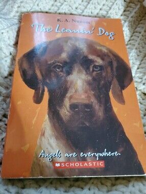 Scholastic The Leanin' Dog - Angels Are Everywhere